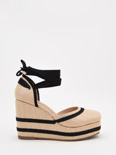 Cargar imagen en el visor de la galería, Cuña Feria